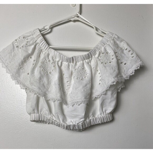 Mi Ami Francesca's White Paula Off The Shoulder Eyelet Ruffle Crop Blouse Size S - Picture 4 of 13